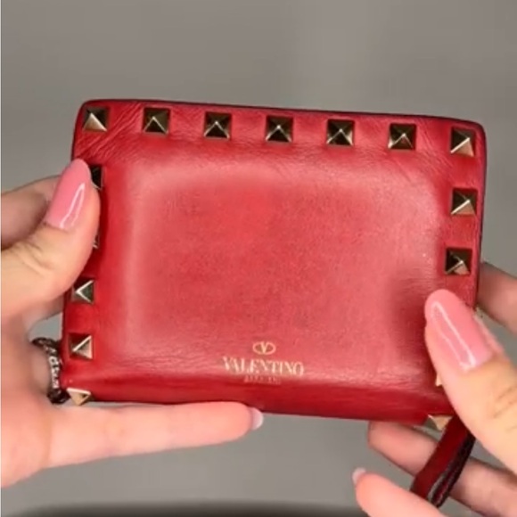 Valentino Garavani Red Folding
Wallet EUC - Picture 2 of 9